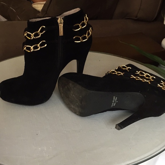 Sexy suede booties - Picture 3 of 3